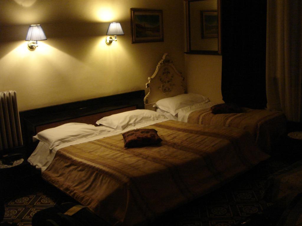 ホテル スーベニア  マヤ フィレンツェ 部屋 写真